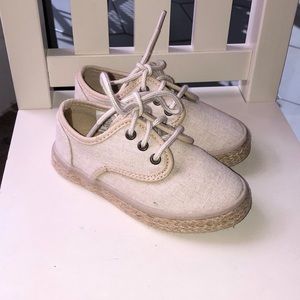 Old Navy Casual Shoes